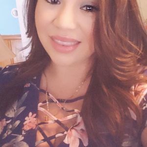 Meet your Posher, Maximina